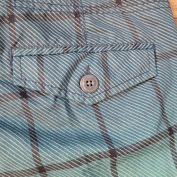 2 Pair Swimtrunks - Picture 7 of 15